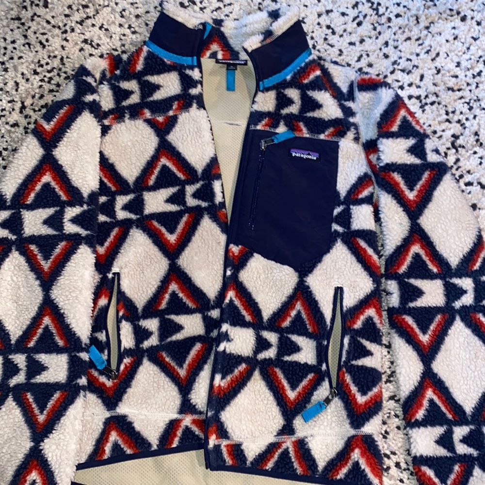 M Patagonia zip up jacket